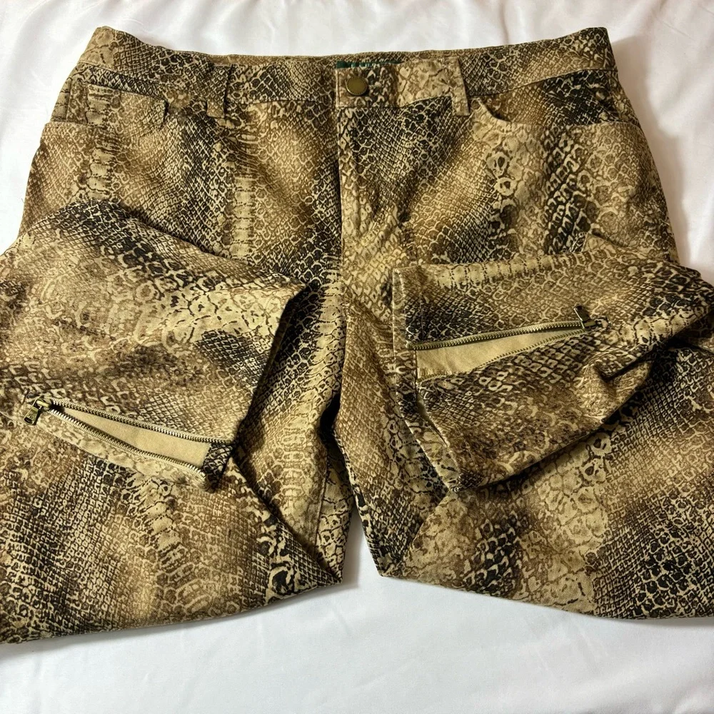 Ralph Lauren Snakeskin Hi-Rise Pants Ankle Zippers Tapered Leg Tan Black Size 10 - Picture 7 of 13